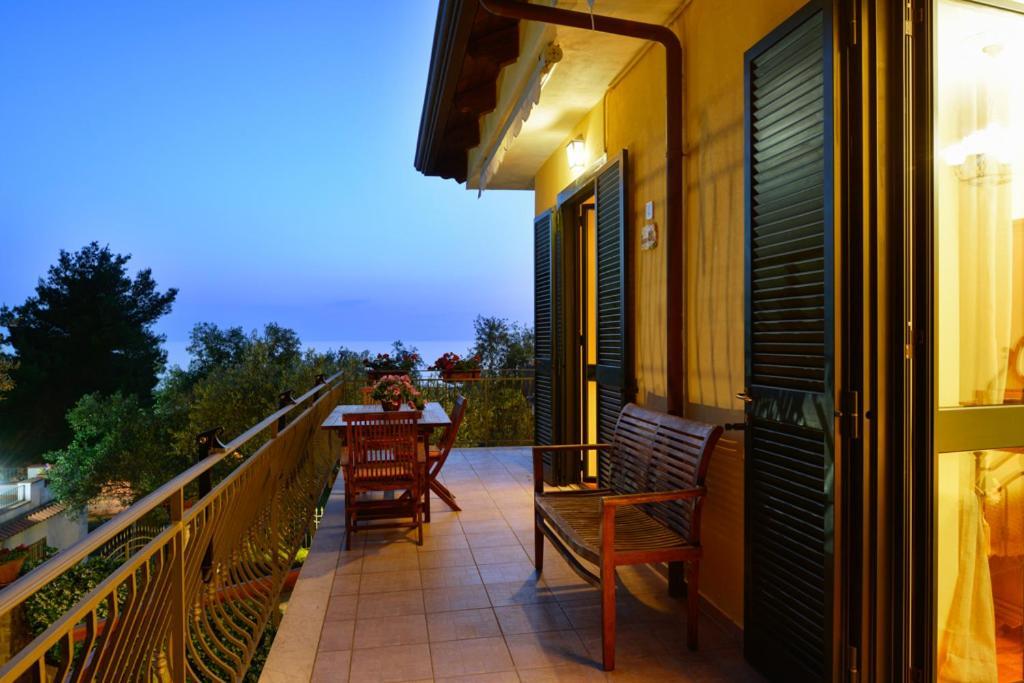 Villa Elaia Santa Maria di Castellabate Exterior photo
